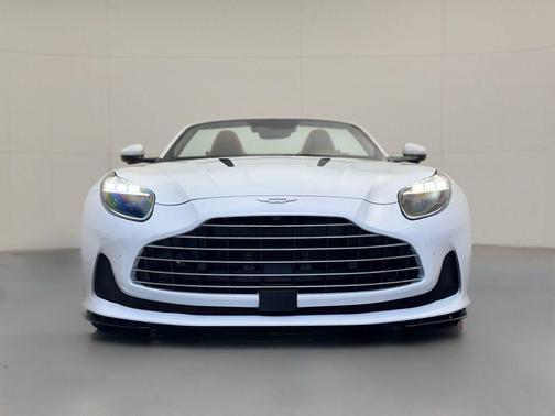 Zenith White 2025 Aston Martin DB12 Volante