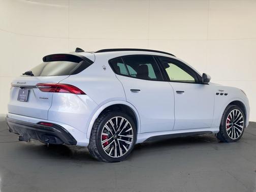 2024 Maserati Grecale Trofeo