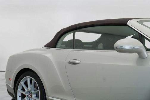 Beige 2014 Bentley Continental GT V8 S