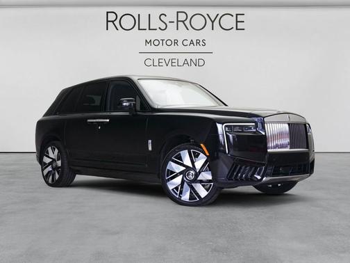 Black 2025 Rolls-Royce Cullinan