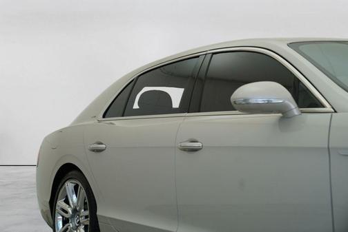 White Sand Metallic 2017 Bentley Flying Spur W12