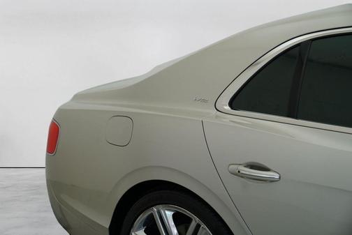 White Sand Metallic 2017 Bentley Flying Spur W12