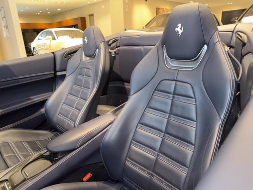 2020 Ferrari Portofino Base