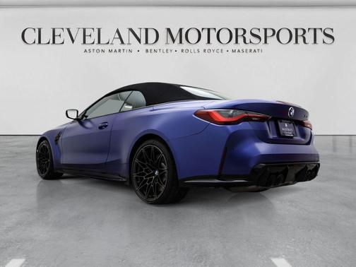 Frozen Portimao Blue Metallic 2022 BMW M4 Competition xDrive