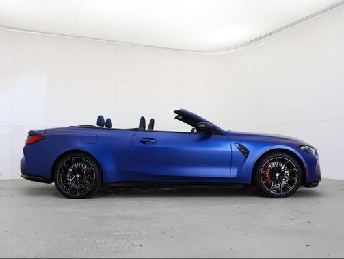 Frozen Portimao Blue Metallic 2022 BMW M4 Competition xDrive