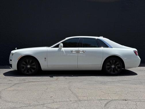 2022 Rolls-Royce Ghost