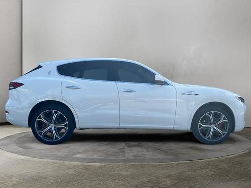 2023 Maserati Levante GT