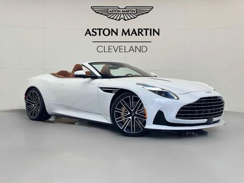 2025 Aston Martin DB12 Volante
