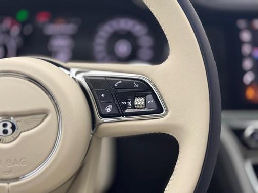 2025 Bentley Flying Spur Speed