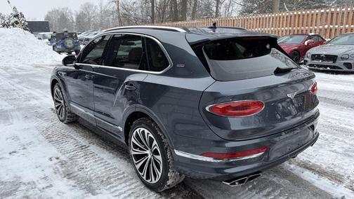 2022 Bentley Bentayga V8