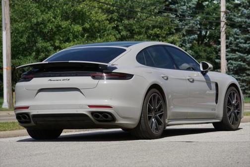 2020 Porsche Panamera GTS