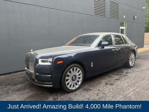 Midnight 2022 Rolls-Royce Phantom
