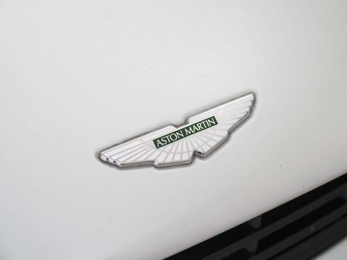 2018 Aston Martin DB11 Base