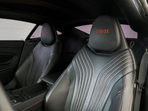 2018 Aston Martin DB11 Base