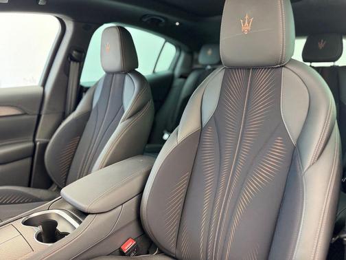 2025 Maserati Grecale Folgore Folgore