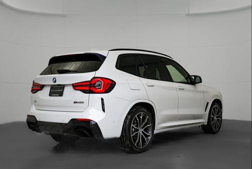 2022 BMW X3 M40i