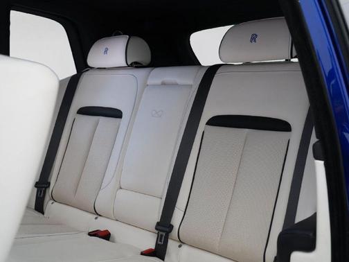 Sunrise Copper Metallic Pearlcoat 2026 Lincoln Navigator Black Label