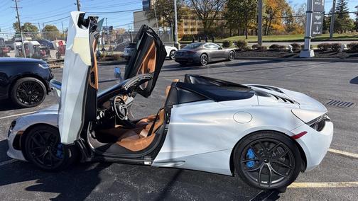 2020 McLaren 720S Base