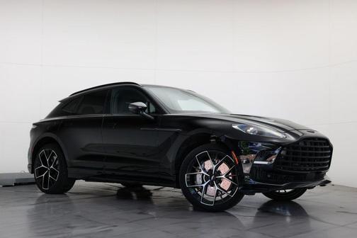 2025 Aston Martin DBX 707