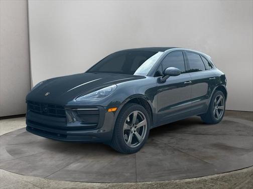 2023 Porsche Macan Base