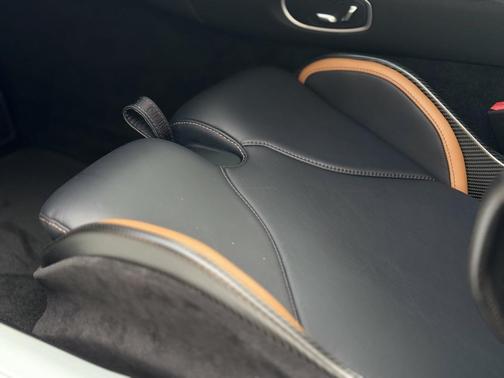 2025 Aston Martin DB12 