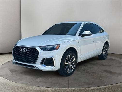 2022 Audi Q5 45 S line Premium Plus