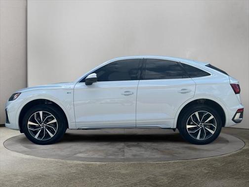 2022 Audi Q5 45 S line Premium Plus