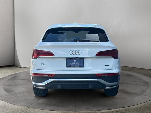 2022 Audi Q5 45 S line Premium Plus