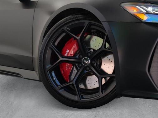 Mythos Black Metallic 2025 Audi RS 7 4.0T Performance