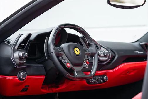 2018 Ferrari 488 Spider Base