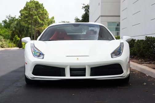 2018 Ferrari 488 Spider Base