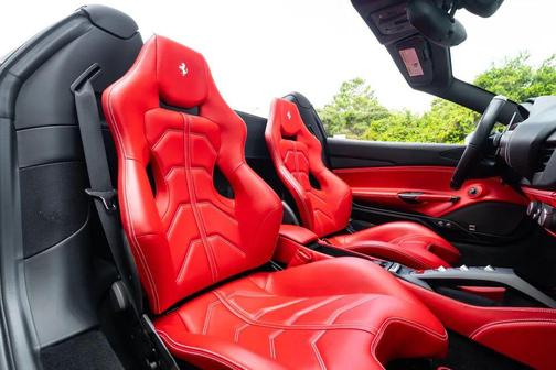 2018 Ferrari 488 Spider Base