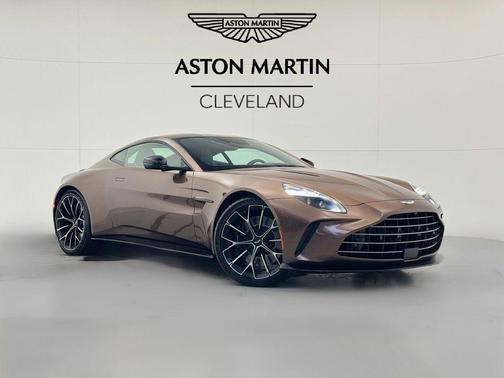2025 Aston Martin Vantage 