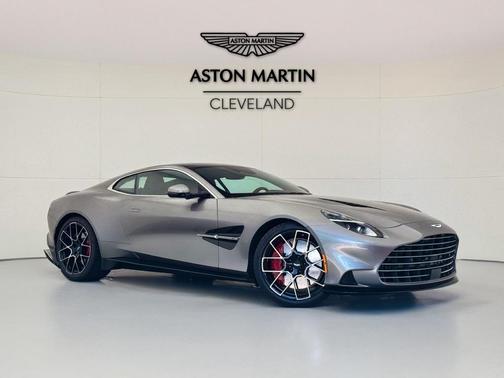 2025 Aston Martin Vanquish 