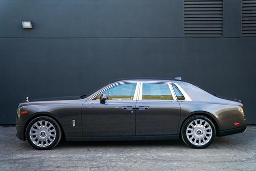 2019 Rolls-Royce Phantom 