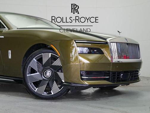 2024 Rolls-Royce Spectre 