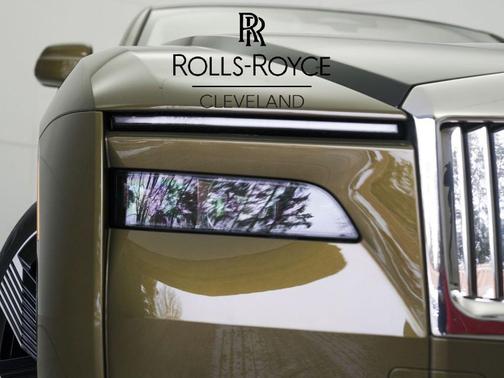 2024 Rolls-Royce Spectre 