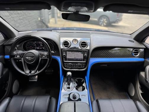 2020 Bentley Bentayga V8
