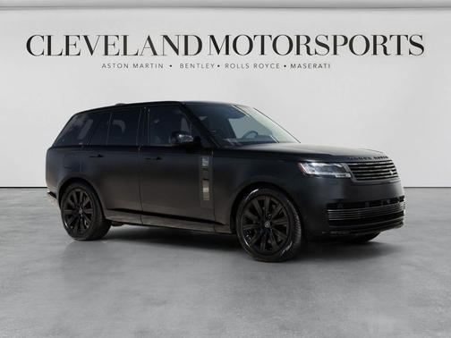 Santorini Black Metallic 2025 Land Rover Range Rover P615 SV