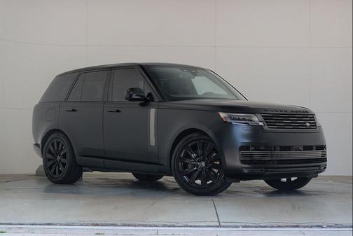 Santorini Black Metallic 2025 Land Rover Range Rover P615 SV