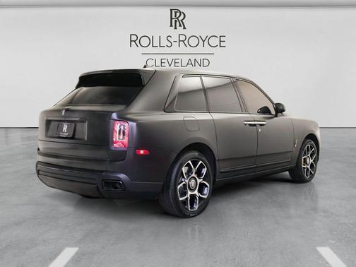 Black Diamond 2024 Rolls-Royce Cullinan Black Badge