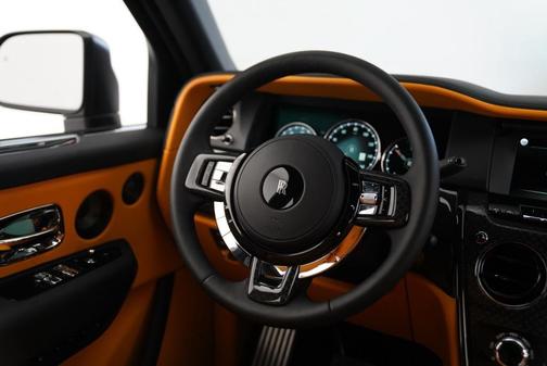 2024 Rolls-Royce Cullinan Black Badge