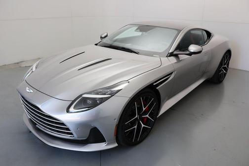 2025 Aston Martin DB12 