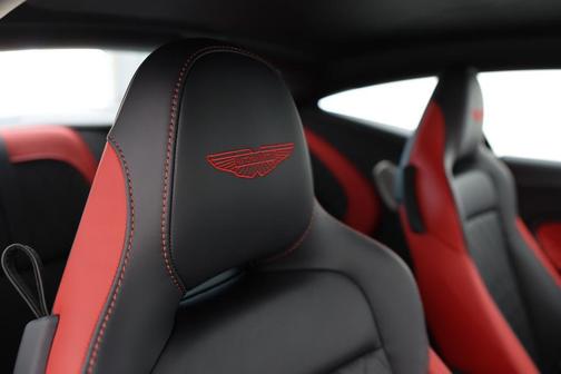 2025 Aston Martin DB12 