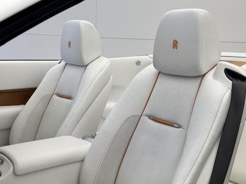2018 Rolls-Royce Dawn 