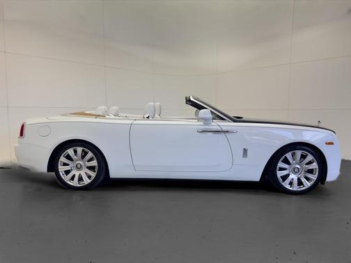 2018 Rolls-Royce Dawn 
