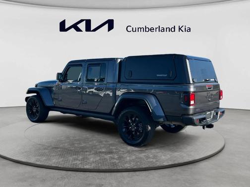 Granite Crystal Clearcoat Metallic 2025 Jeep Gladiator Sport