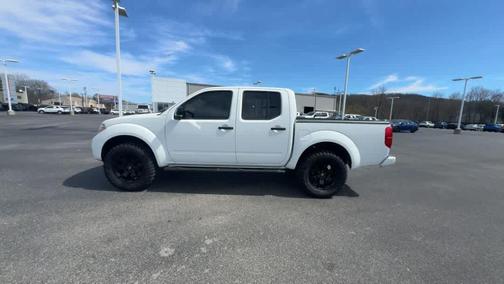 2021 Nissan Frontier SV