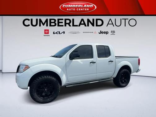 Glacier White 2021 Nissan Frontier SV