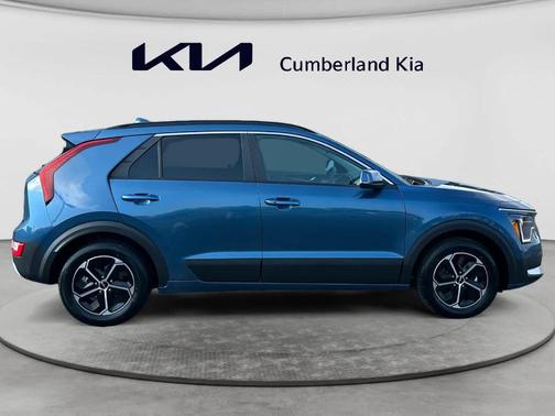 Mineral Blue 2026 Kia Niro EX